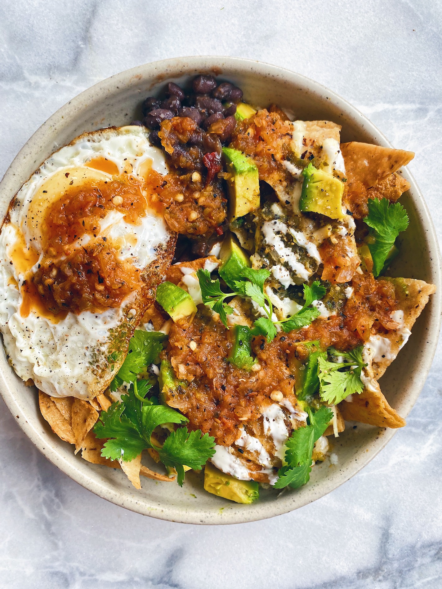 wu-haus-chilaquiles-salsa-verde-salsa-rojo