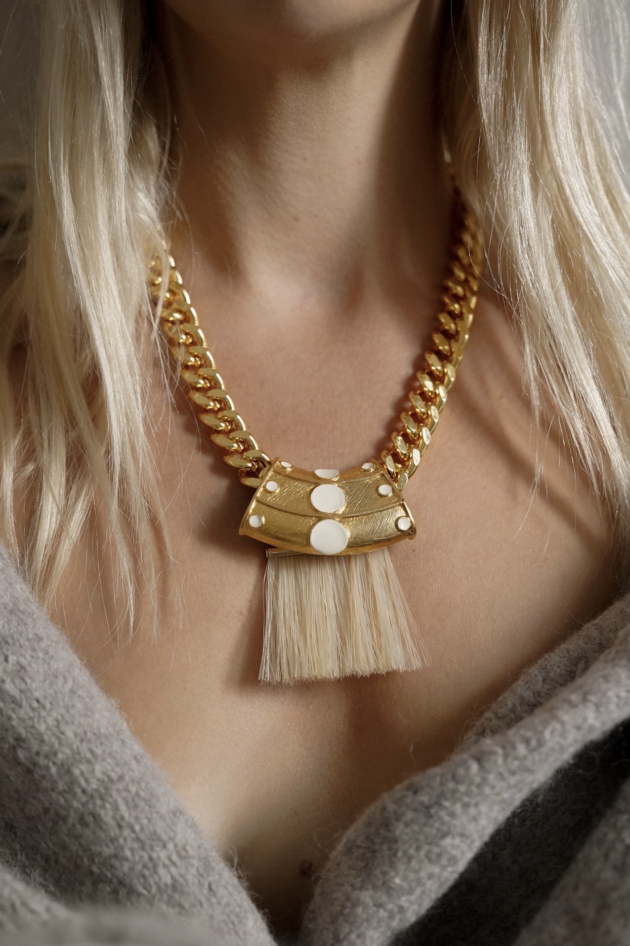 alison-wu-haus-anna-monet-necklace-gold-jewelry